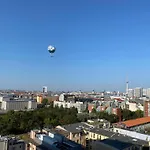 Skyview Studio Apartments At Berlin Kreuzberg-Mitte